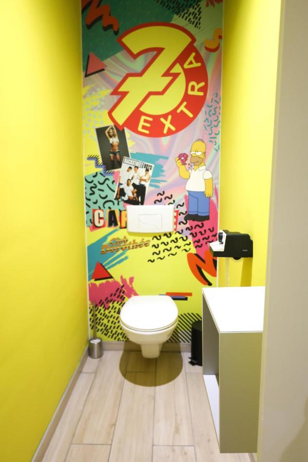 Capsule 90'S - Balneo - Sauna - Flipper - Billard - Netflix - Nintendo Switch & Jeux - Mons Exterior photo
